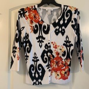 White House Black Market snap button cardigan